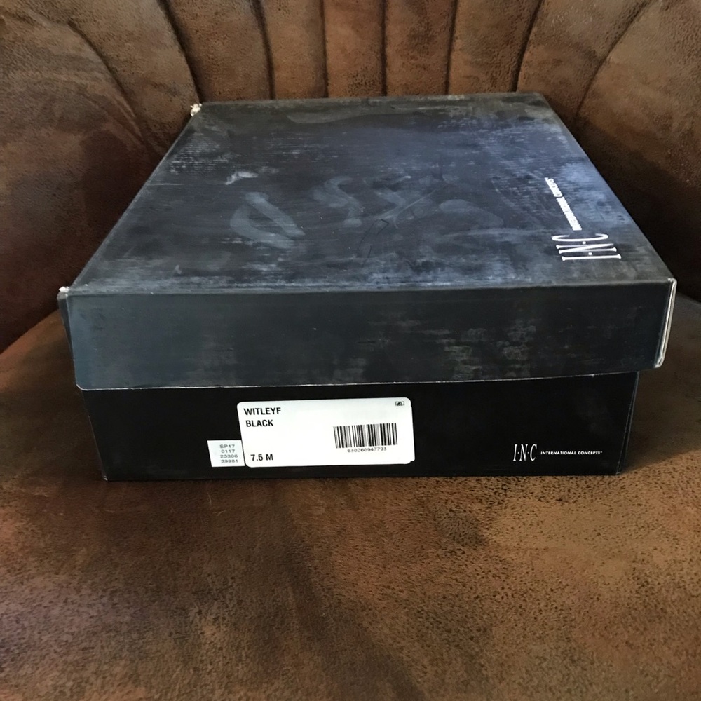 NIB INC Black Wedge Witley Open Toe Sandals 7.5M - Picture 16 of 16